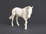 Chester – Tschechisches Warmblut (Stute) | Resin-Modellpferd