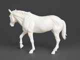 Chester – Tschechisches Warmblut (Stute) | Resin-Modellpferd
